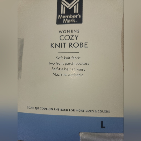 Elegant Cream Women's Knit Robe - Picture 8 of 9